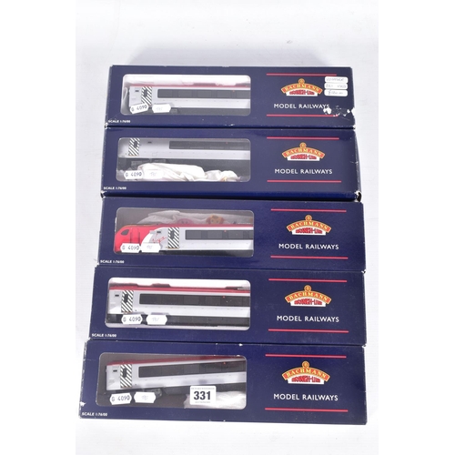 331 - A BOXED BACHMANN OO GAUGE CLASS 221 SUPER VOYAGER FIVE CAR SET, 'Louis Bleriot' No221101 (32-626), a... 