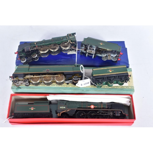 334 - THREE BOXED OO GAUGE LOCOMOTIVES OF S.R. ORIGIN, Hornby Rebuilt Merchant Navy Class, 'Clan Line' No.... 