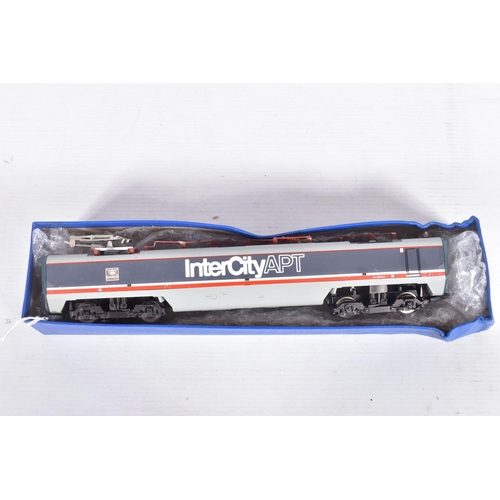 337 - A BOXED HORNBY OO GAUGE FIVE CAR INTERCITY APT SET, 'City of Derby' No.R543, one coach has broken bo... 