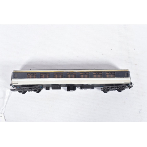 339 - A BOXED HORNBY OO GAUGE CLASS 47 DIESEL, 'Lady Diana Spencer' No.47 712, one nameplate loose, poorly... 