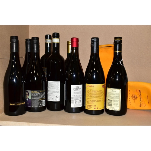 270 - WINE, eight bottles of assorted Wine from Australia and Italy comprising one bottle of BROKENWOOD Gr... 