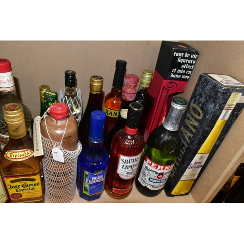 302 - ALCOHOL, twenty-six bottles of assorted Spirit and Liqueurs to include Mount Gay Eclipse Barbados Ru... 