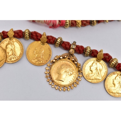 24 - A SOVEREIGN COIN NECKLACE, designed as a series of twenty one full sovereign coins, each sovereign m... 