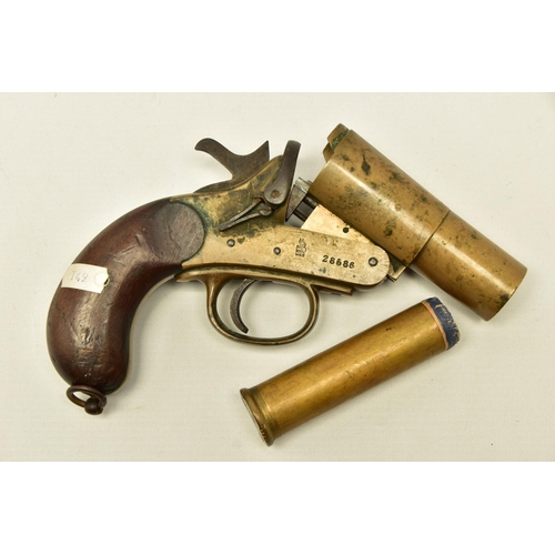 346 - A 1'' WEBLEY & SCOTT MK II FLARE/SIGNAL PISTOL, made in 1918 and bearing military proof marks, it ha... 