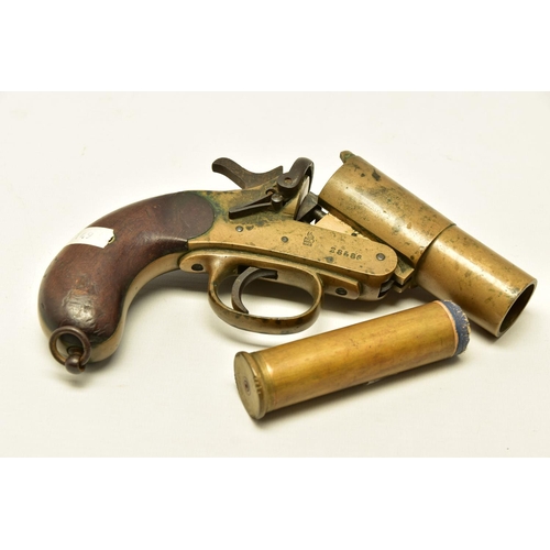 346 - A 1'' WEBLEY & SCOTT MK II FLARE/SIGNAL PISTOL, made in 1918 and bearing military proof marks, it ha... 