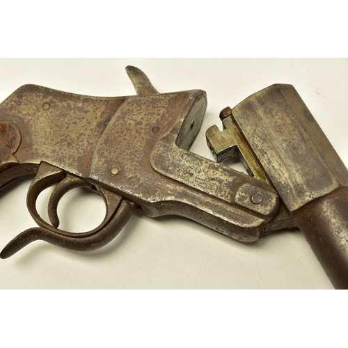 347 - A 27MM HEBEL GERMAN WWI FLARE/SIGNAL PISTOL, in correct working order, the metal work has lost all i... 