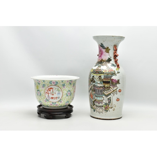 121 - A LATE 19TH / EARLY 20TH CENTURY CHINESE PORCELAIN TWIN HANDLED VASE, polychrome enamelled with vase... 