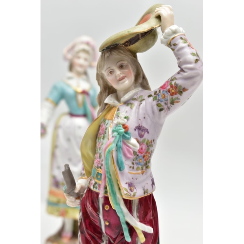 124 - A PAIR OF LATE 19TH / EARLY 20TH CENTURY CONTINENTAL PORCELAIN FIGURES OF LADY AND GENTELMAN GARDENE... 