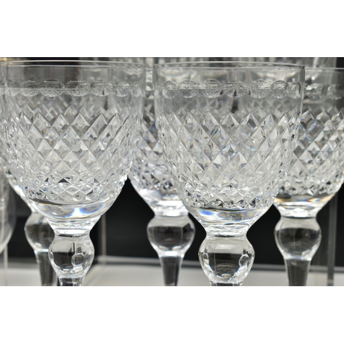 152 - A GROUP OF CUT CRYSTAL AND GLASSWARE, comprising five cut crystal whisky glasses, five cut crystal w... 