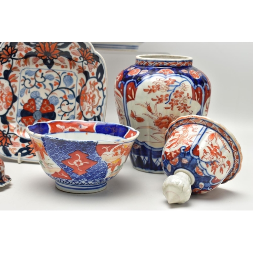 156 - A GROUP OF LATE 19TH AND EARLY 20TH CENTURY JAPANESE IMARI PORCELAIN, the majority with damage and i... 