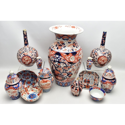 156 - A GROUP OF LATE 19TH AND EARLY 20TH CENTURY JAPANESE IMARI PORCELAIN, the majority with damage and i... 