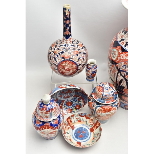 156 - A GROUP OF LATE 19TH AND EARLY 20TH CENTURY JAPANESE IMARI PORCELAIN, the majority with damage and i... 