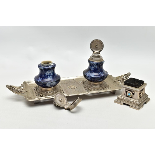 158 - AN ARTS AND CRATFS COPPER MANTEL CLOCK, the shaped rectangular case embossed with planished style fi... 