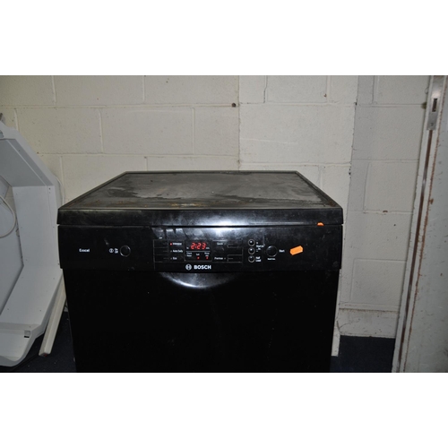 1084 - A BOSCH SMS50E06GB DISHWASHER in black  width 60cm x depth 60cm x height 85cm (PAT pass and powers u... 