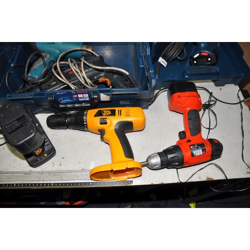 1107 - SEVEN POWER TOOLS INCLUDING AN AEG HAMMER DRILL 240v, Makita HG5012 Heat gun, a Bosch GSB20-2RE hamm... 