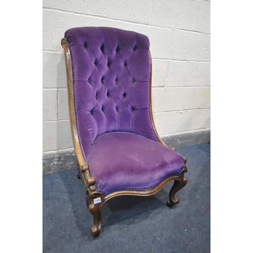 1326 - A VICTORIAN PURPLE UPHOLSTERED BUTTON BACK CHAIR, with a walnut frame, on front cabriole legs and br... 