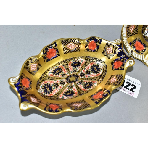 422 - TWO ROYAL CROWN DERBY OLD IMARI 1128 SOLID GOLD BAND PIN DISHES, comprising a wavy rimmed oval pin d... 