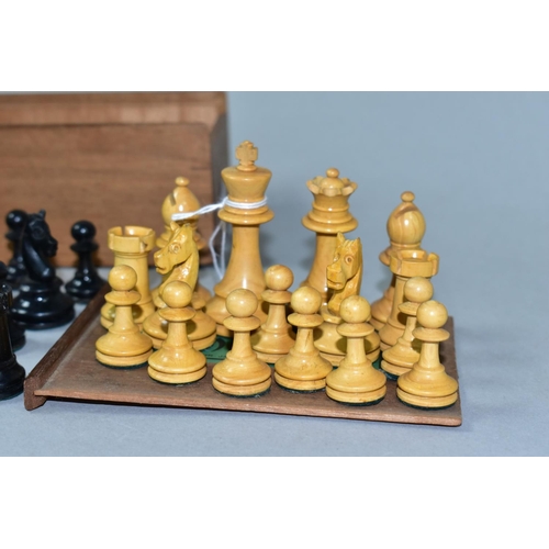 509 - A BOXED WOODEN ORIGINAL CHESS SET, all pieces present, no obvious damage (1)