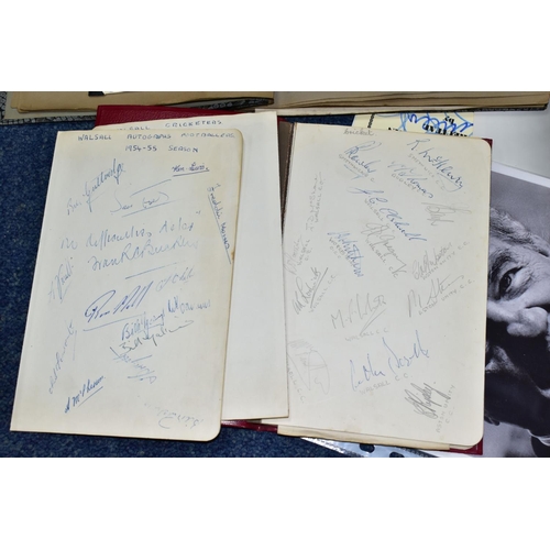 531 - A COLLECTION OF AUTOGRAPHS, STUDIO CARDS AND PUBLICITY PHOTOGRAPHS ETC., majority are stars of the 1... 