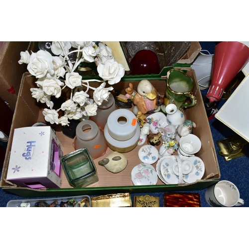 564 - FOUR BOXES AND LOOSE CERAMICS, GLASSWARES AND LAMPS, to include a fifteen piece Beswick blue and whi... 