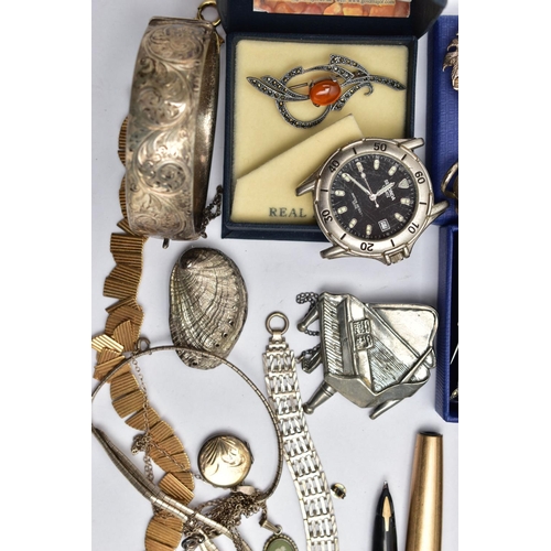 108 - A BAG OF ASSORTED SILVER AND WHITE METAL JEWELLERY, to include a silver hinged bangle with a floral ... 