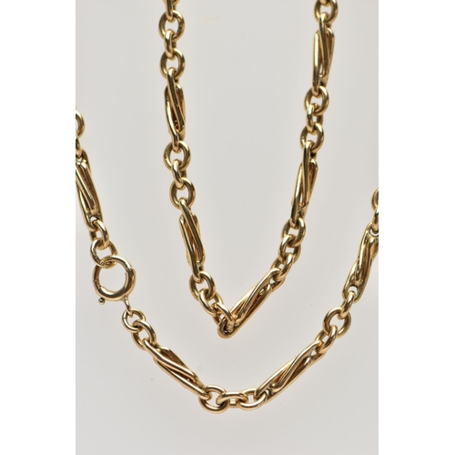 169 - A 9CT YELLOW GOLD FETTER CHIAN NECKLACE, designed with a series of twisted elongated links interspac... 