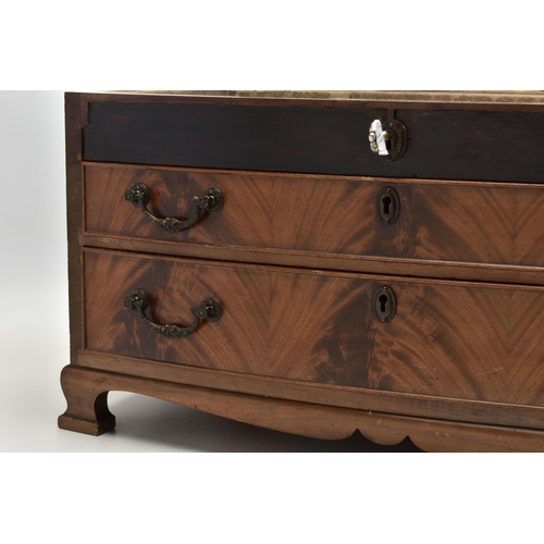 186 - AN EMPTY MAHOGANY CANTEEN, open top with key and two draws, raised on four small feet