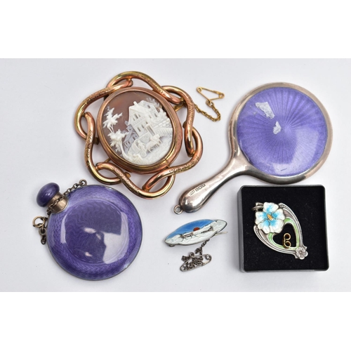 84 - A DAVID ANDERSEN SCENT FLASK AND BROOCH, ENAMEL BROOCH AND A GOLD PLATED CAMEO BROOCH, the scent fla... 