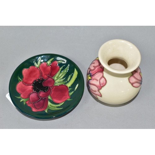 415 - A MOORCROFT POTTERY VASE AND PIN DISH, the small vase in Magnolia pattern on a cream ground, height ... 