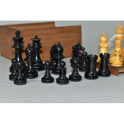 509 - A BOXED WOODEN ORIGINAL CHESS SET, all pieces present, no obvious damage (1)