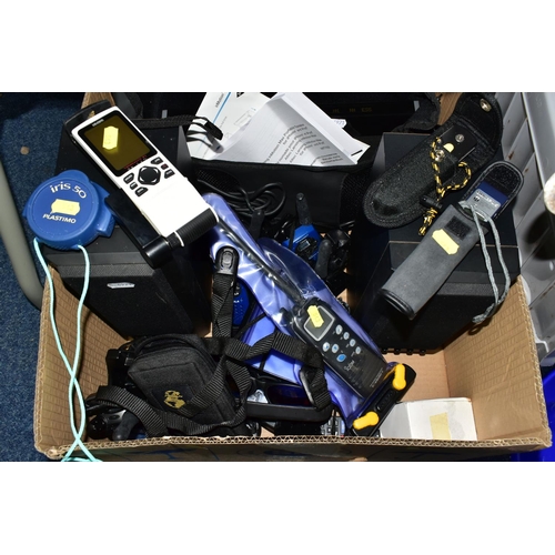 543 - ONE BOX OF TECHNICAL ITEMS AND SUNDRIES, to include three adult Crewsaver 150N Lifejackets EN396, a ... 