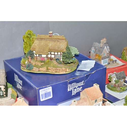 586 - FORTY SEVEN LILLIPUT LANE SCULPTURES FROM BRITISH, SCOTTISH, IRISH AND WELSH COLLECTIONS, mostly box... 