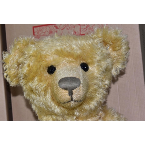 605 - STEIFF, A 'BAERLE 43 PAB 1904' LIMITED EDITION TEDDY BEAR, the fully jointed body is covered in a go... 