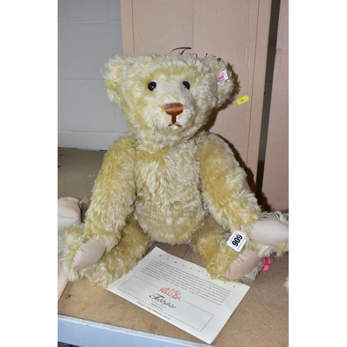 606 - STEIFF, AN 'OLD GOLD' LIMITED EDITION TEDDY BEAR, the jointed body covered with a light mohair plush... 