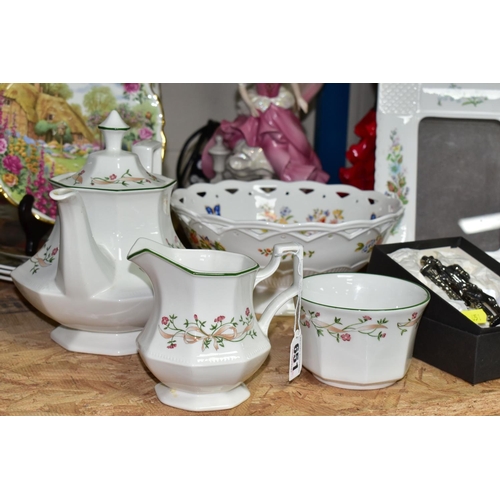 651 - A GROUP OF CERAMICS, to include a Royal Albert Old Country Roses 30th Anniversary 'Tranquil Garden' ... 