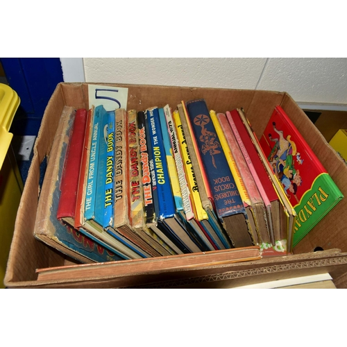 656 - A QUANTITY OF ASSORTED VINTAGE TOYS, ANNUALS AND BOOKS, to include Waddington's Ideal Home Kit, Chad... 