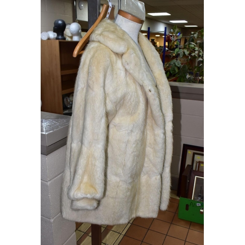 664 - A CREAM FUR COAT, length 80cm, approximate size 14 (1) (Condition report: generally good, small make... 