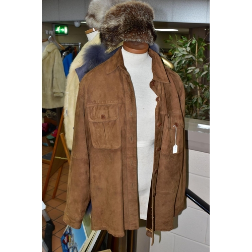 667 - A BOX AND LOOSE FUR ITEMS AND OTHER CLOTHING, comprising a blonde fur jacket, length 66cm approximat... 