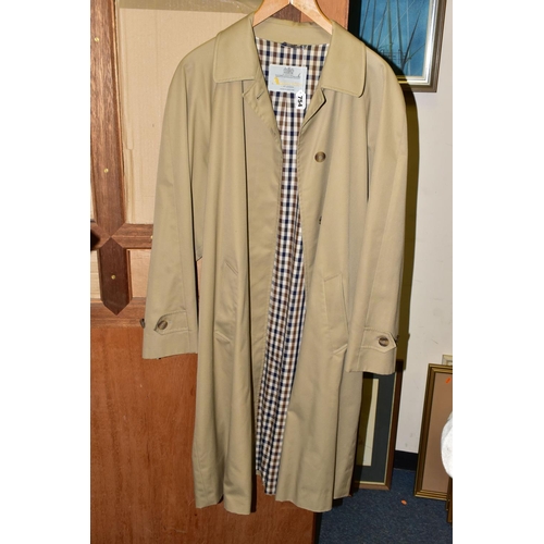 754 - A LADIES AQUASCUTUM CLASSIC RAINCOAT, with classic Aquascutum check lining, size 16 (1) (Condition r... 