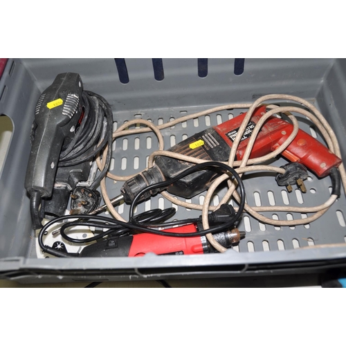 1076 - A TRAY CONTAINING POWER TOOLS including a Wickes Hammer Drill, a MacAllister Angle Grinder, a Tilswa... 