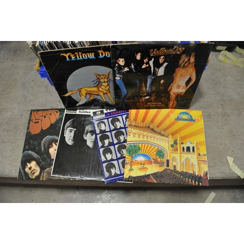 813 - A TRAY CONTAINING OVER EIGHTY LPs, 8in, 10in AND 12in 78s including Rubber Soul (2nd  pressing), Wit... 