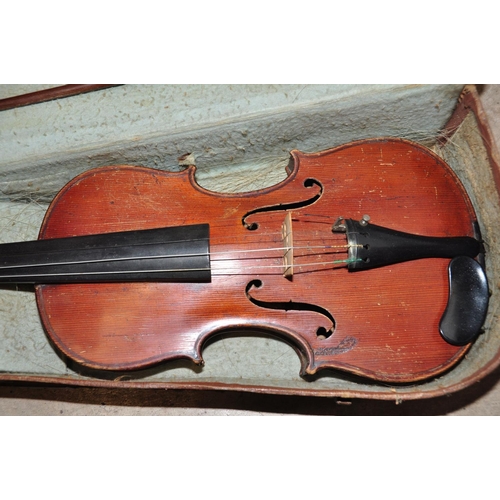 831 - AN EARLY 20th CENTURY VIOLIN BEARING A PAPER LABLE FOR THE MAIDSTONE BY JOHN G MURDOCK AND CO LONDON... 