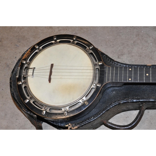 832 - THE NEW WINDSOR FIVE STRING BANJO with plaque to neck heal stating name, walnut neck, ebonised finge... 