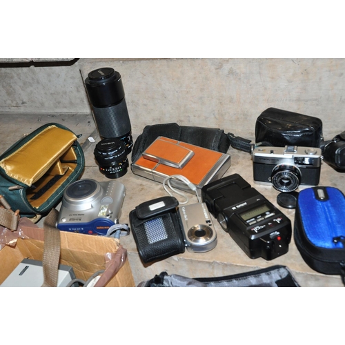 850 - TWO TRAYS CONTAINING CAMERA EQUIPMENT including a Minolta X-300 SLR fitted with a 50mm f1.7 lens, a ... 