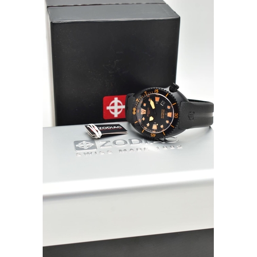 65 - A BOXED GENTS 'ZODIAC' WRISWTATCH, automatic, round black dial signed 'Zodiac 1882, Automatic 200 me... 