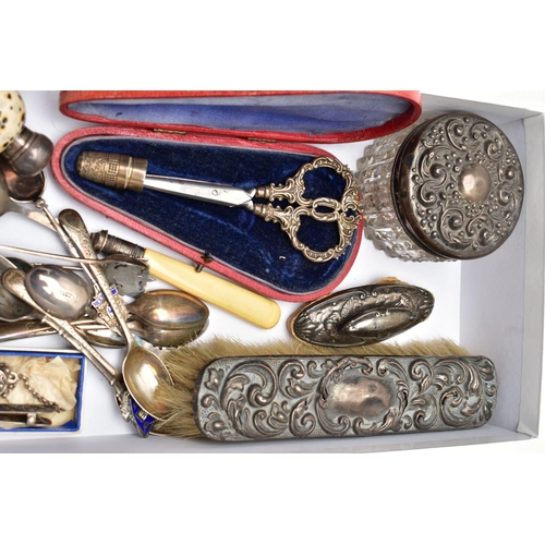 95 - A BOX OF ASSORTED SILVER ITEMS, to include a pair of bright cut sugar tongs, hallmarked Sheffield, f... 