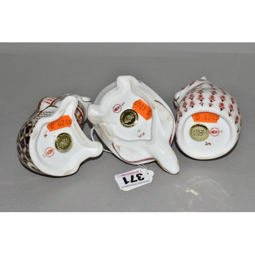 371 - THREE ROYAL CROWN DERBY PAPERWEIGHTS, comprising Hamster height 10.5cm, date cypher for 1989, Bulldo... 