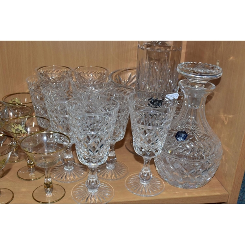 390 - A GROUP OF CUT CRYSTAL AND OTHER GLASS WARES, to include a Stuart Crystal mallet form decanter and e... 