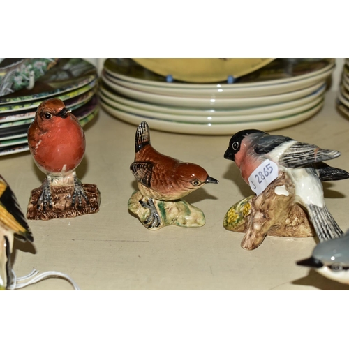 397 - A QUANTITY OF COLLECTOR'S PLATES TOGETHER WITH FIVE BESWICK BIRDS, comprising Beswick 'Nuthatch' 241... 