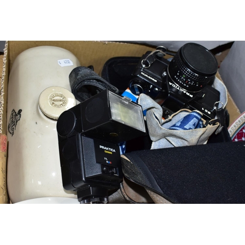 431 - A BOX OF CERAMICS AND A CAMERA, to include a Royal Doulton bed warmer, two Wedgwood 40th Anniversary... 